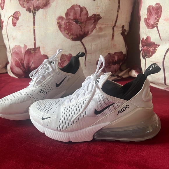 Nike.size 8 - Picture 2 of 4